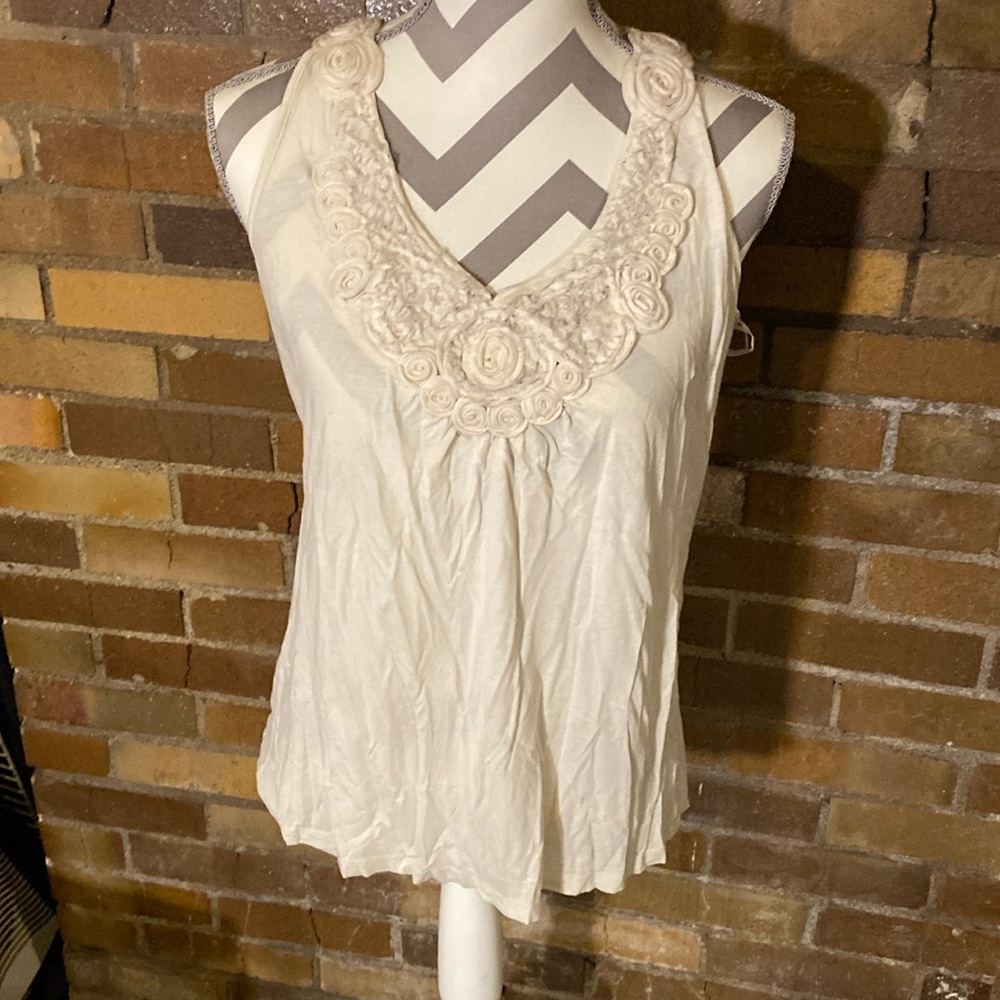 women’s tank